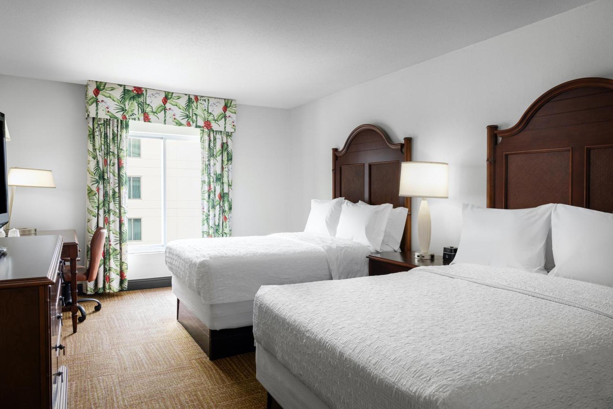 Hampton Inn & Suites San Juan Carolina Pokoj fotografie